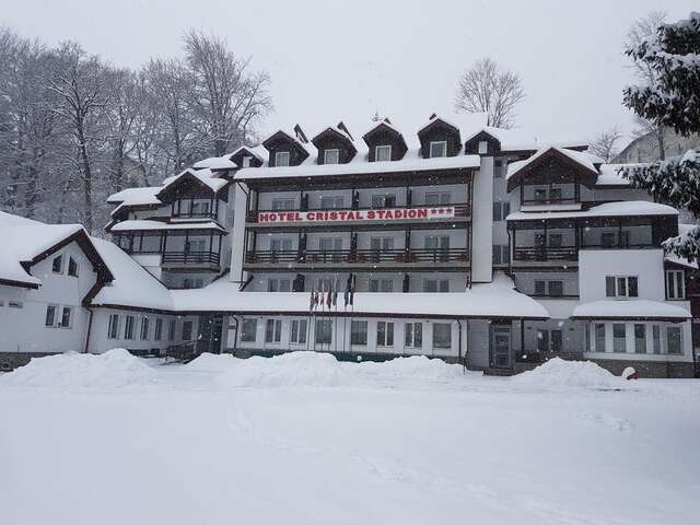 Отель Hotel Cristal Sinaia Синая-20