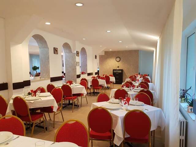 Отель Hotel Cristal Sinaia Синая-33